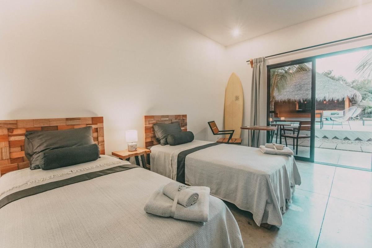 La Albina Surf And Yoga Retreat Nicaragua 호스텔 외부 사진