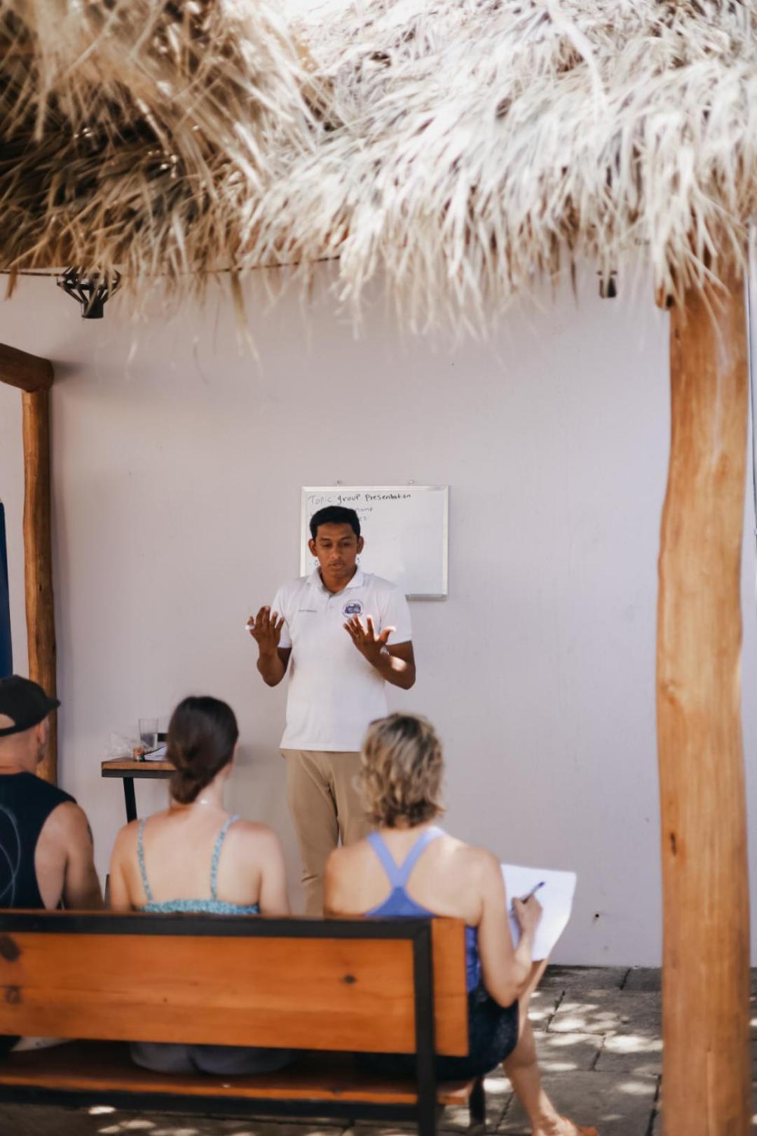 La Albina Surf And Yoga Retreat Nicaragua 호스텔 외부 사진